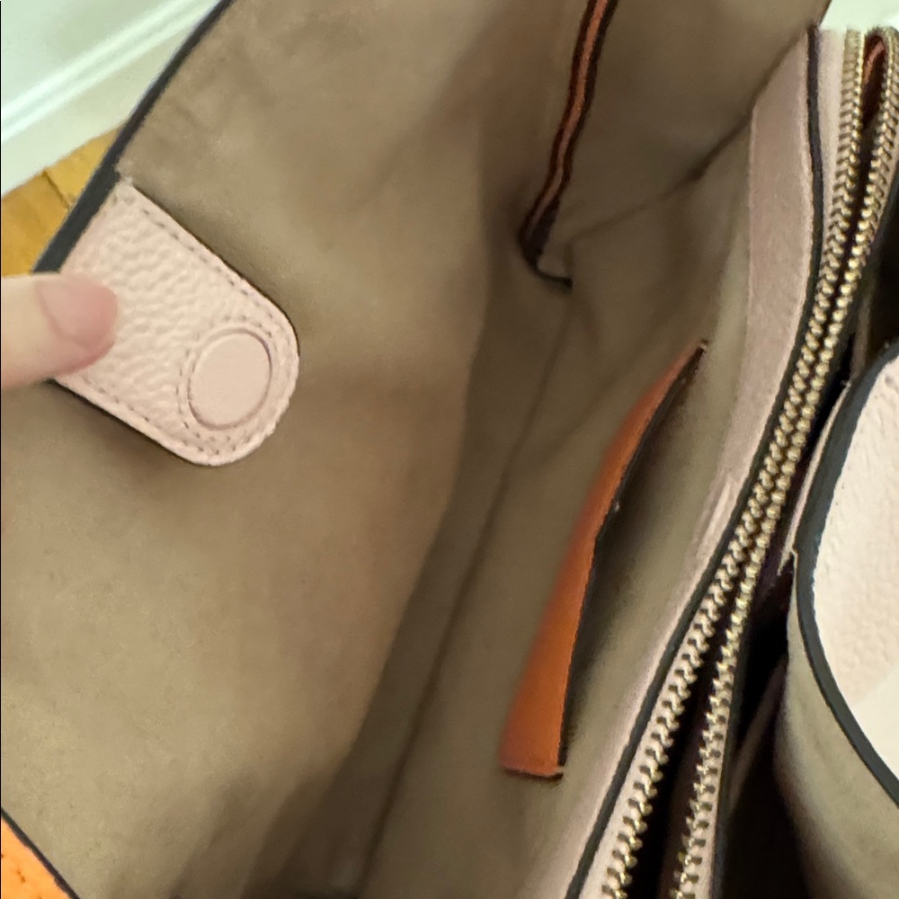 Kate Spade Knott Medium Crossbody - Picture 6 of 9